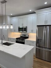 231 Sixth Ave, Unit 1 in Pelham, NY - Building Photo - Building Photo