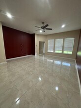 6424 Huntscott Pl in Jacksonville, FL - Building Photo - Building Photo