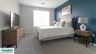 302 Constitution Ave, Unit B3-409 in Bayonne, NJ - Foto de edificio - Building Photo