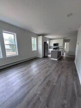 210 Magnolia St in Hartford, CT - Building Photo - Building Photo