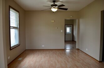 12005 4th St in Huntley, IL - Building Photo - Building Photo