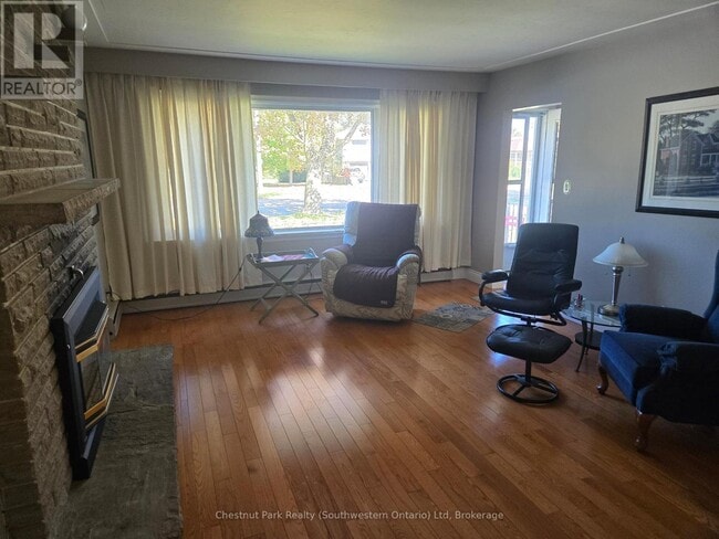 property at 324 Stevenson St N