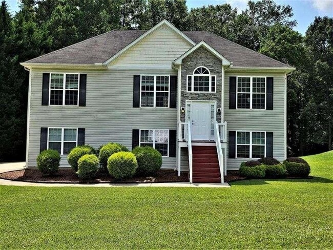 property at 197 Meadow Spring Ct