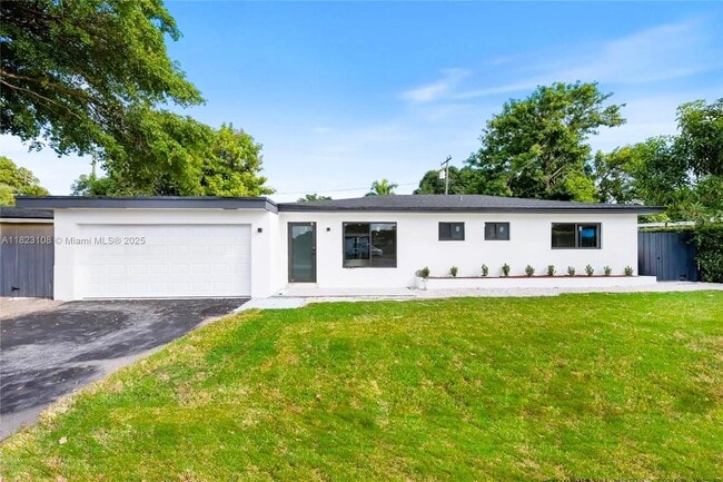 property at 172 SW 35th Terrace