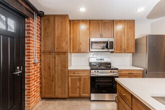 225 Old South High St in Harrisonburg, VA - Building Photo - Building Photo