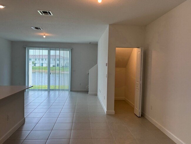 property at 530 Rivergrass St