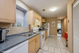 845 W Leland Ave, Unit 2 in Chicago, IL - Building Photo - Building Photo
