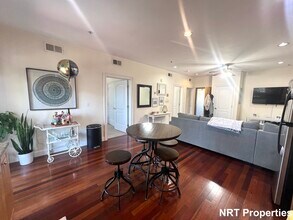 661 Bennington St, Unit 2 in Boston, MA - Building Photo - Building Photo