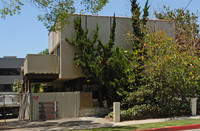 105 N Wilson Ave in Pasadena, CA - Foto de edificio - Building Photo