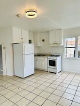 3409 4th Ave in Los Angeles, CA - Foto de edificio - Building Photo