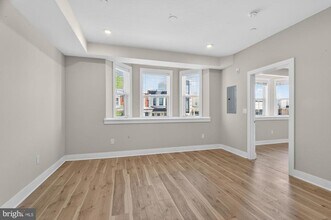 5230 Walnut St in Philadelphia, PA - Building Photo - Building Photo