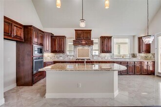 908 Southern Hills Way in Aubrey, TX - Building Photo - Building Photo