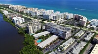 3589 S Ocean Blvd, Unit 314 in South Palm Beach, FL - Foto de edificio - Building Photo