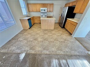 2499 Wild Ambrosia Ave in Henderson, NV - Building Photo - Building Photo