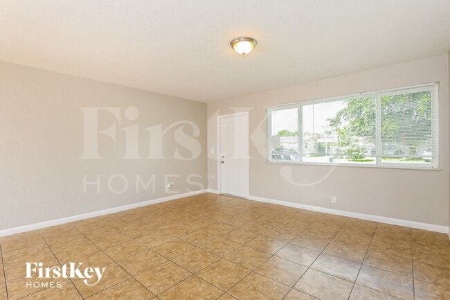 6532 Eaton St in Hollywood, FL - Building Photo - Building Photo