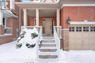 67 Pepperberry Rd in Vaughan, ON - Building Photo - Building Photo