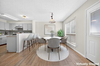 1902 Sugar Pine Cir in Houston, TX - Building Photo - Building Photo