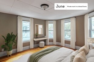 Room in Shared 4 bed/1 bath home in Boston, MA - Building Photo