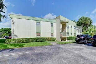 4150 NW 90th Ave in Coral Springs, FL - Building Photo