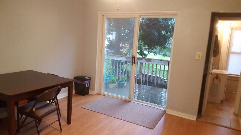 320 W Sycamore St in Pittsburgh, PA - Building Photo