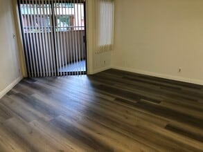 1791 N Sycamore Ave, Unit 106 in Los Angeles, CA - Building Photo - Building Photo