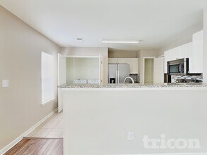 5745 Henderson Oaks Dr in Charlotte, NC - Building Photo - Building Photo