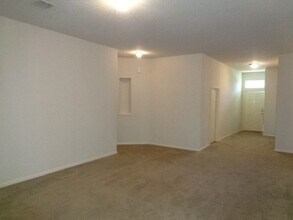 9807 Woodhollow Dr in Conroe, TX - Building Photo - Building Photo