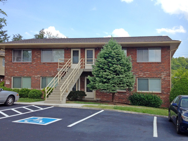 Shenandoah Apartments in Knoxville, TN - Foto de edificio - Building Photo