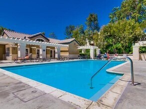 3555 Caminito El Rincon, Unit #229 in San Diego, CA - Building Photo - Building Photo