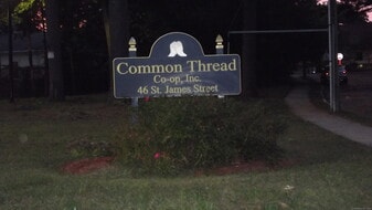 46 St James St in Manchester, CT - Building Photo