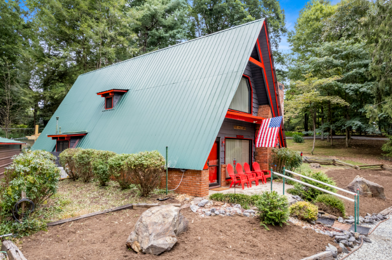 214 Bent Creek Ranch Rd in Asheville, NC - Building Photo