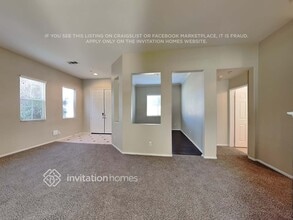 11144 Arizona Ave in Riverside, CA - Foto de edificio - Building Photo