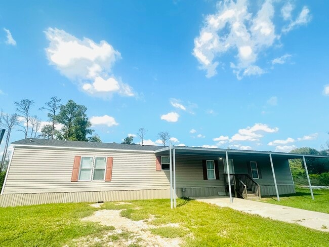 207 Juniper Rd in Sulphur, LA - Building Photo - Building Photo
