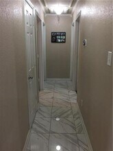 2527 Cunningham St in Irving, TX - Foto de edificio - Building Photo