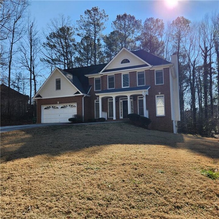 3523 Wellsley Dr in Powder Springs, GA - Foto de edificio