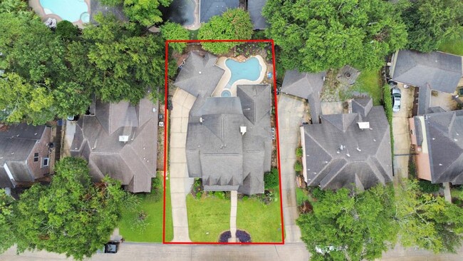 3534 Shady Village Dr in Houston, TX - Building Photo - Building Photo