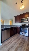 521 Timber Pointe Dr in Joliet, IL - Building Photo - Building Photo