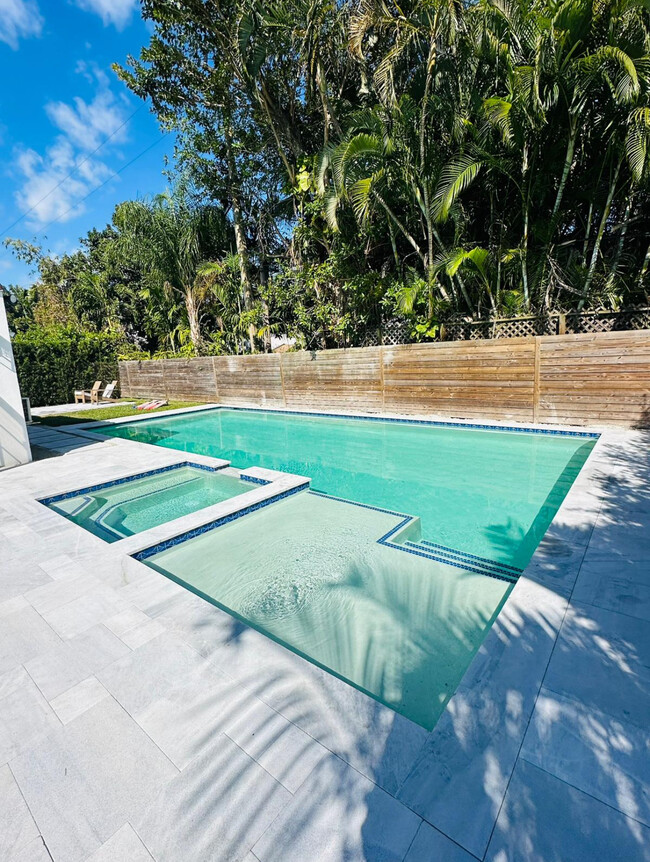 property at 4628 SW 10th St