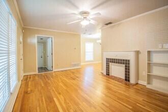 2909 Canton Ave in Lubbock, TX - Building Photo - Building Photo