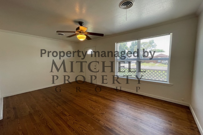 4207 S Hughes St in Amarillo, TX - Building Photo - Building Photo