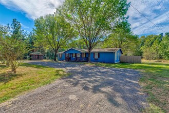 151 Green Rd in Shepherd, TX - Building Photo - Building Photo