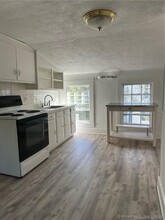 463 N Main St in Wallingford, CT - Building Photo - Building Photo