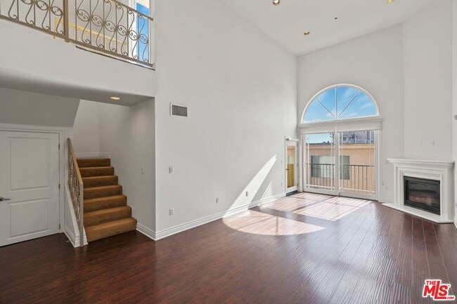 property at 11346 Iowa Ave
