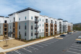 175 Main in Cartersville, GA - Building Photo