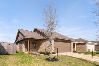 17715 Grv Hl Dr in Hockley, TX - Building Photo - Building Photo