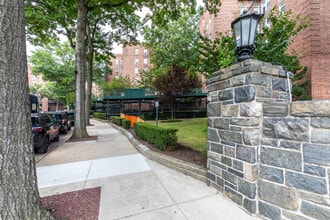 Netherland Gardens Cooperative in Bronx, NY - Building Photo - Building Photo