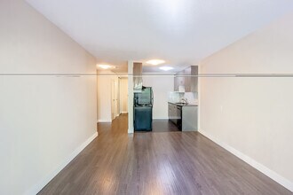 Oliver Rose in Edmonton, AB - Building Photo - Building Photo