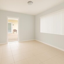 1017 SE 3rd St in Deerfield Beach, FL - Building Photo - Building Photo