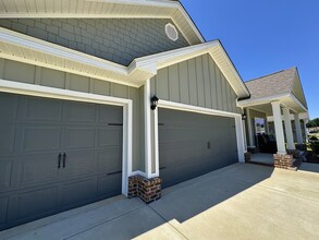 11245 Animal Kingdom Wy in Daphne, AL - Building Photo - Building Photo