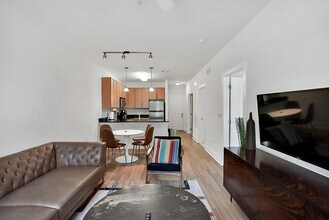 238 S West St in Alexandria, VA - Building Photo - Building Photo